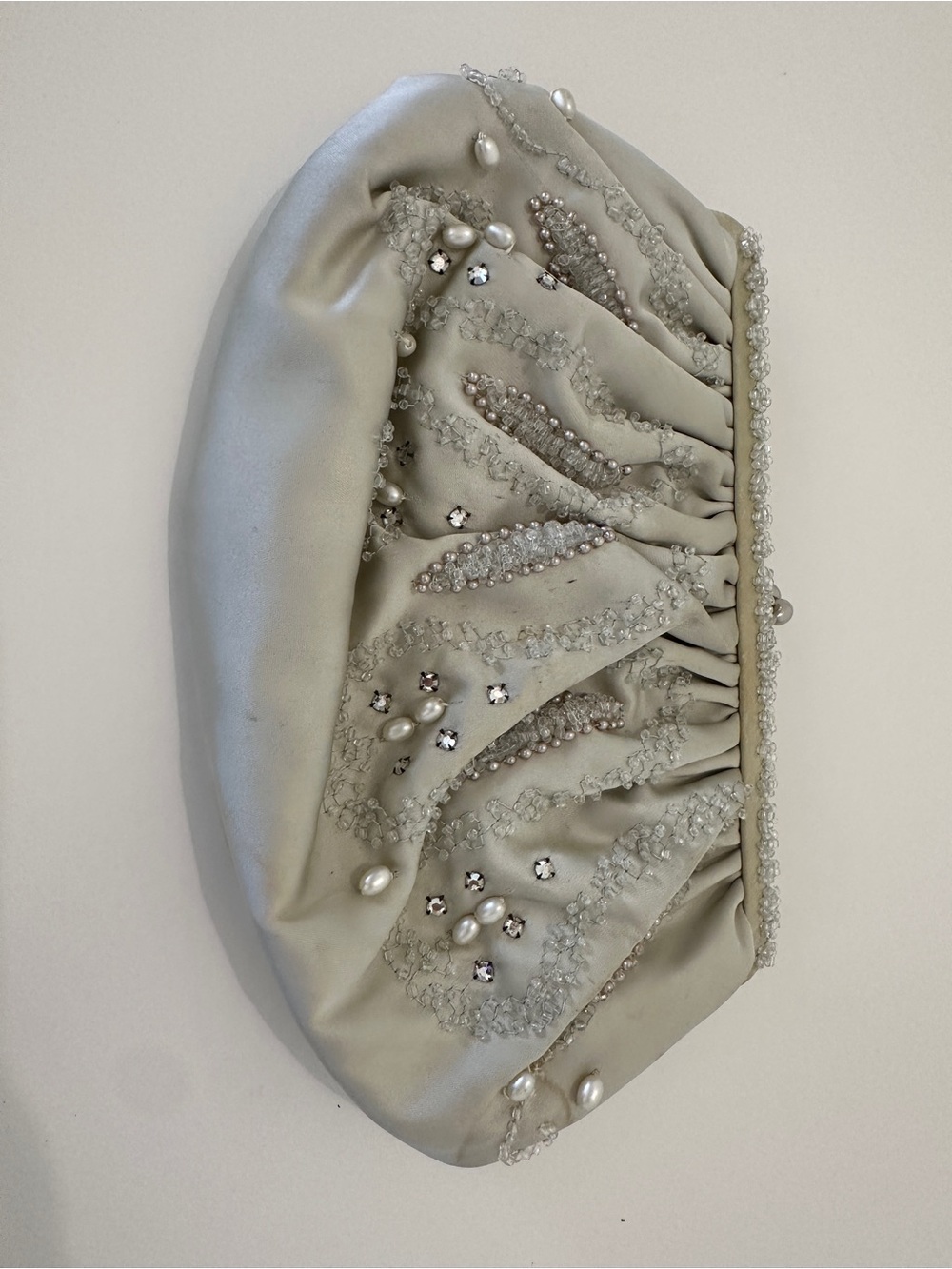 La Regale Pearl & Crystal Embellished Satin Clutch in Light Silver
